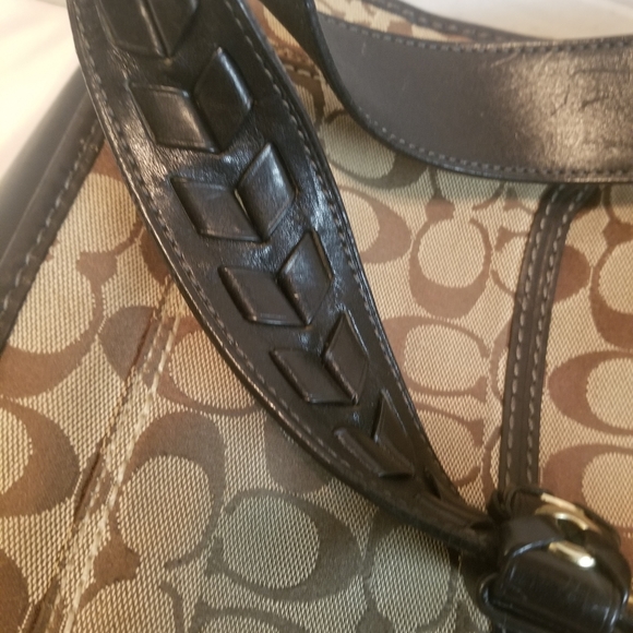 Coach EUC Handbag - Picture 10 of 16